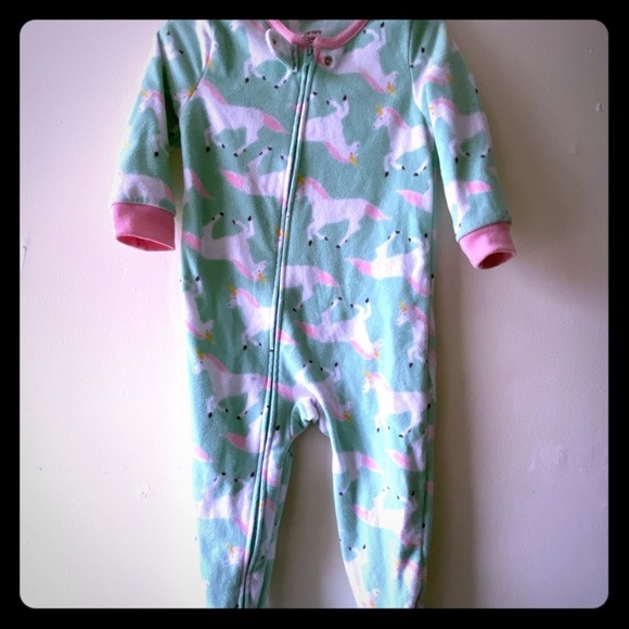 Carter’s Footie Pajamas 24 months - Picture 5 of 16